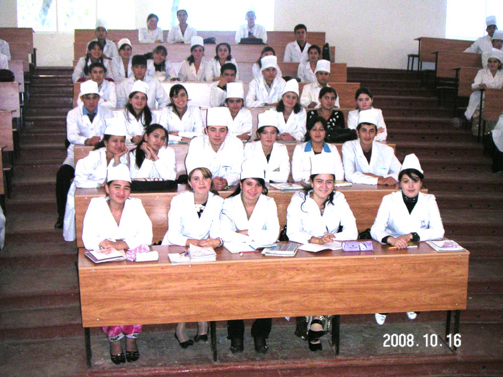 dum elpaŝo en medicina universitato, oktobro, 2008