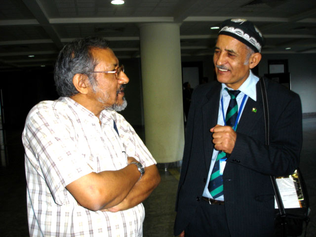 Prezidanto de UEA s-ro Dasgupta, 2008